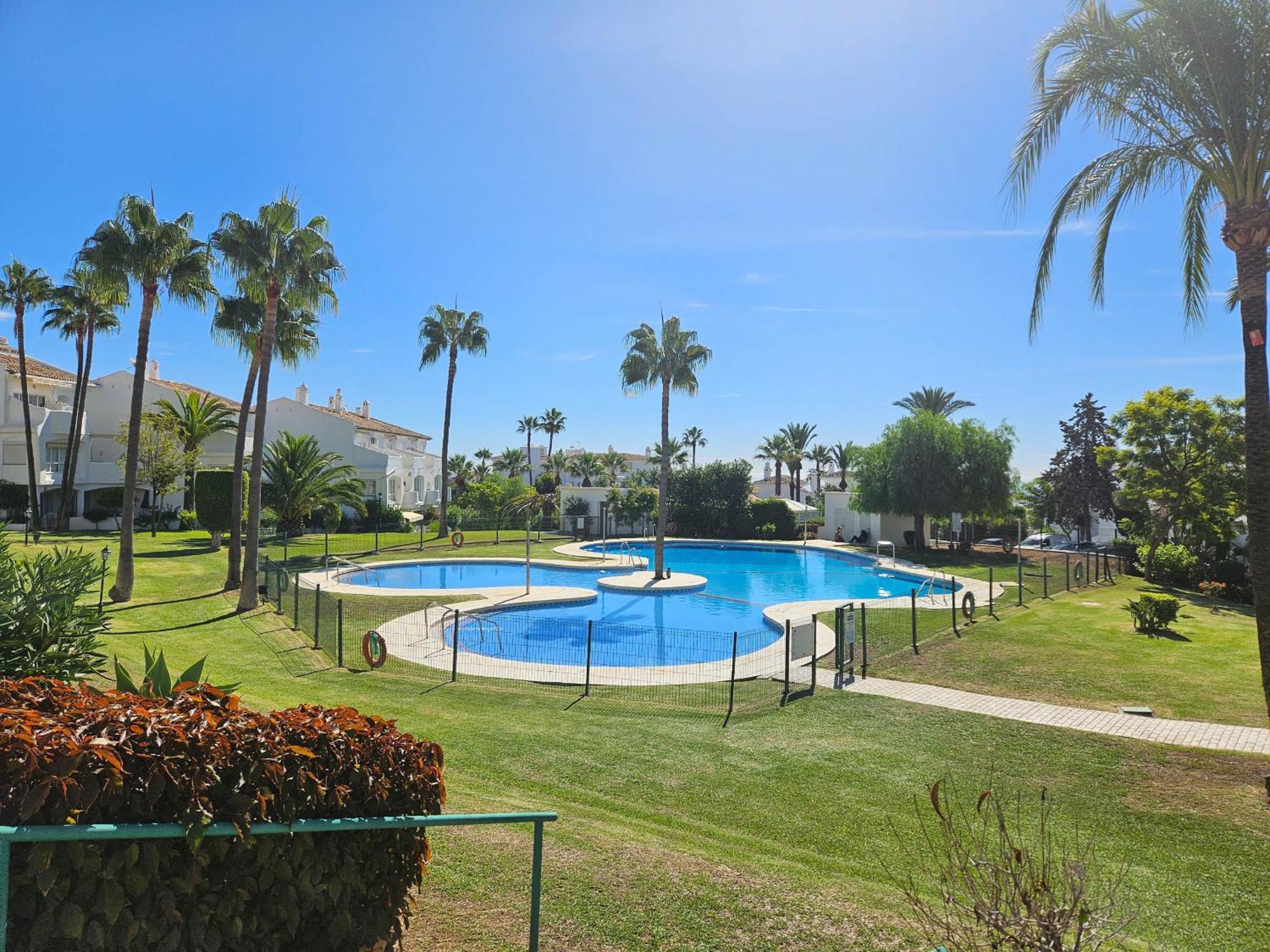 One Bedroom Apartment In Jardines De Calahonda MIJAS COSTA Luaran gambar