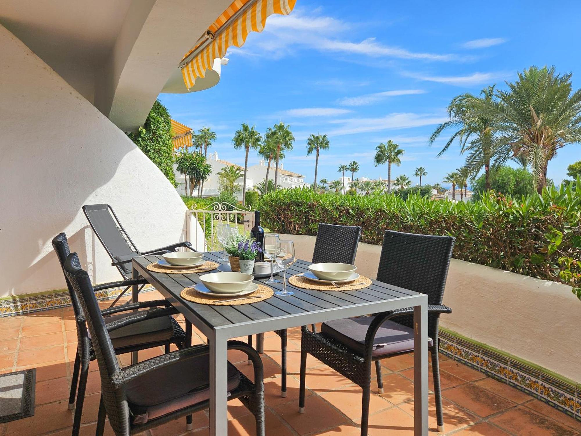 One Bedroom Apartment In Jardines De Calahonda MIJAS COSTA Luaran gambar