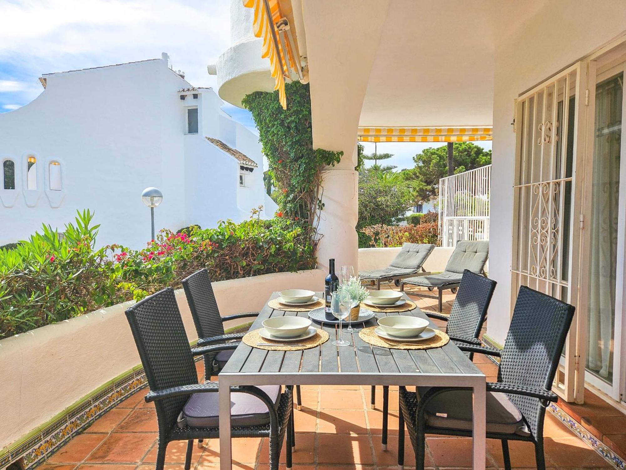 One Bedroom Apartment In Jardines De Calahonda MIJAS COSTA Luaran gambar