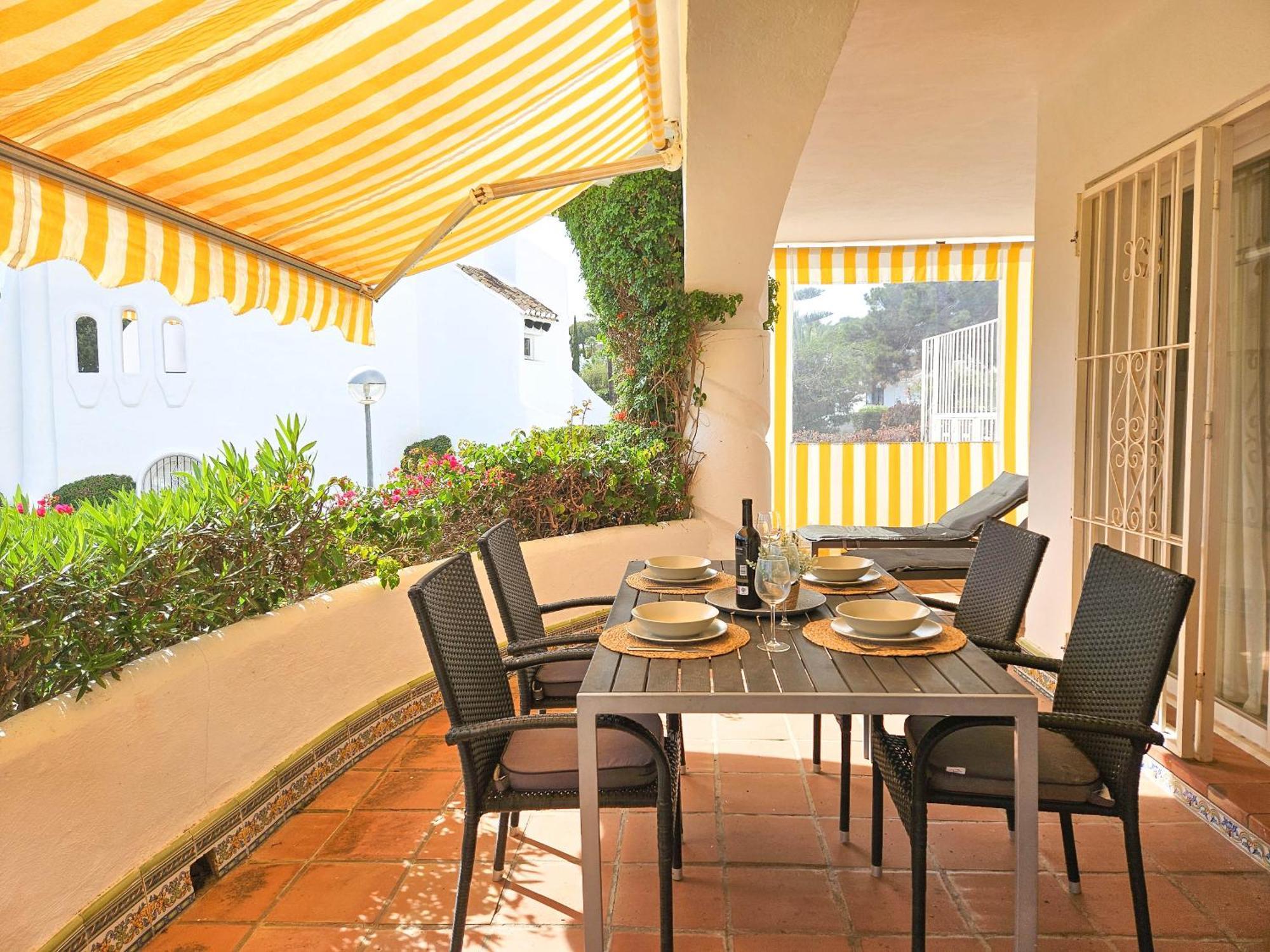 One Bedroom Apartment In Jardines De Calahonda MIJAS COSTA Luaran gambar